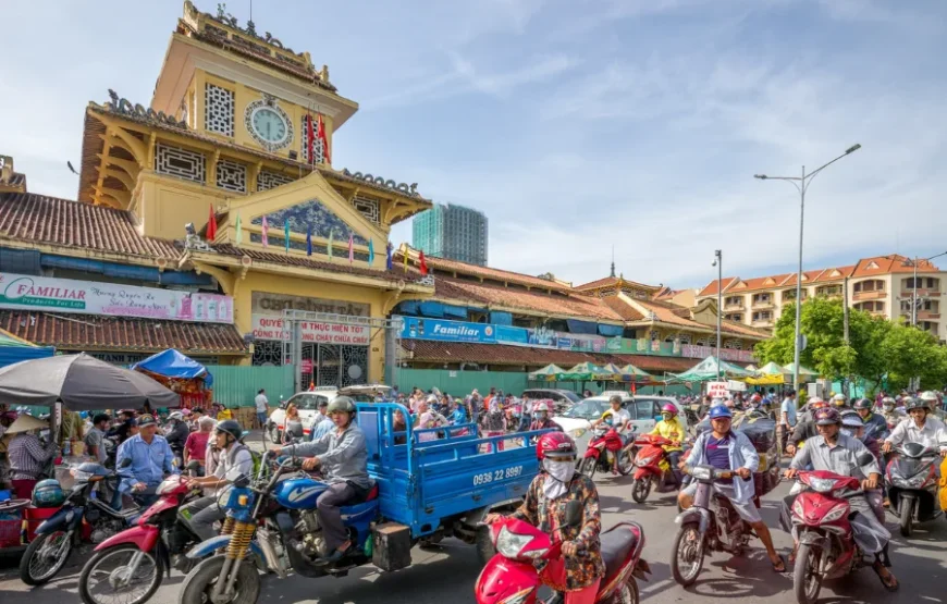 Saigon Local Guide’ motorbike tour