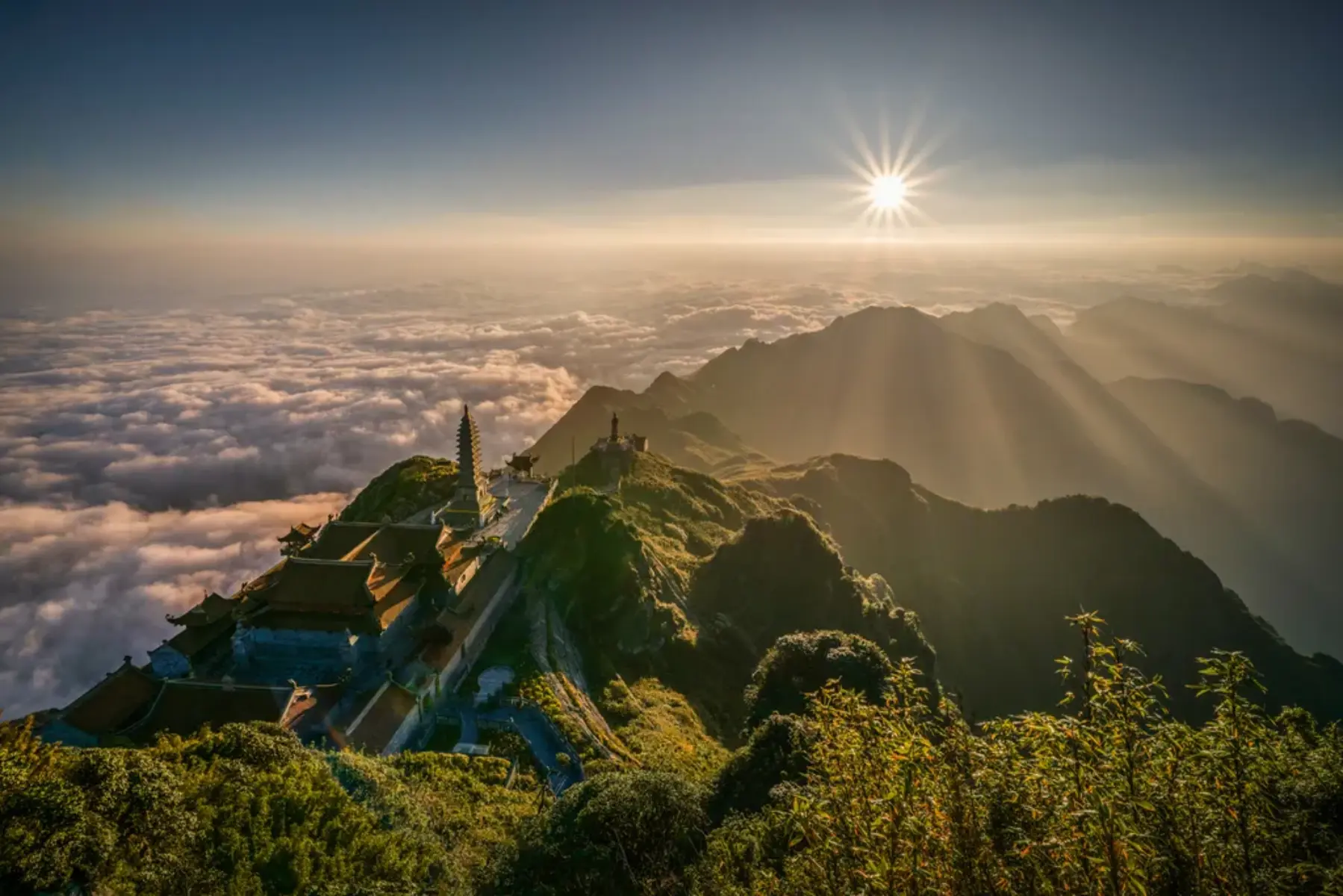 Vietnam Adventure in 10 Days — Fansipan and northern Vietnam