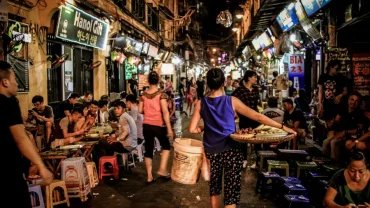 Hanoi-old-quarter-streets