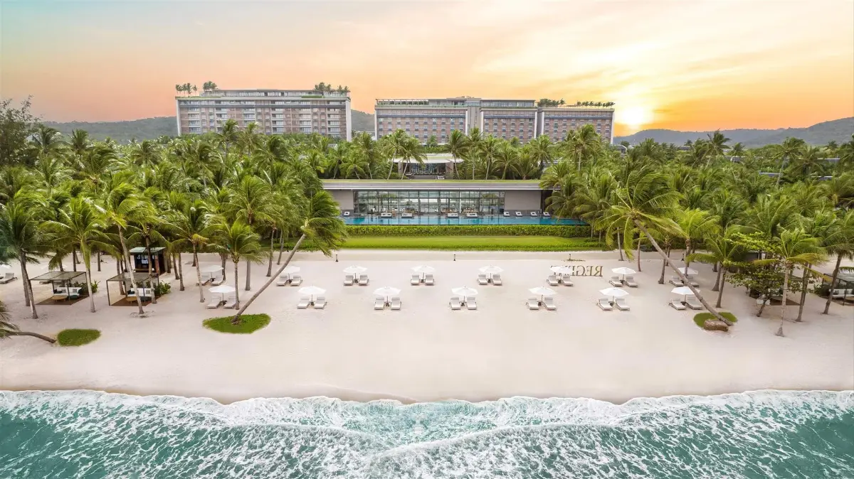 Vietnam Luxury Honeymoon — Regent Phu Quoc