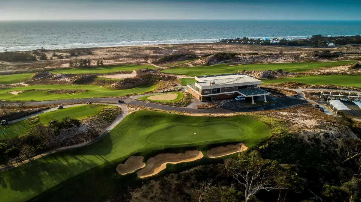 Vietnam Golf Journey — championship course