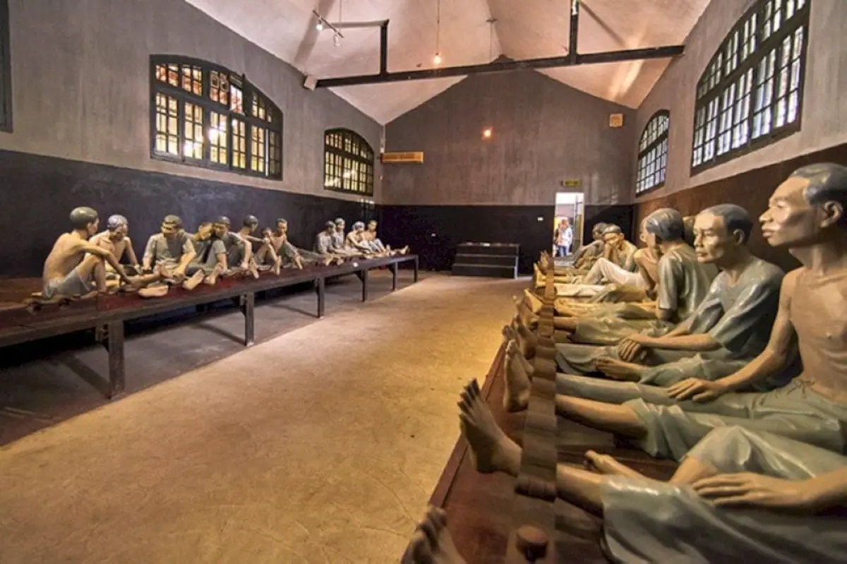 Hanoi Culture & History 1-Day Tour