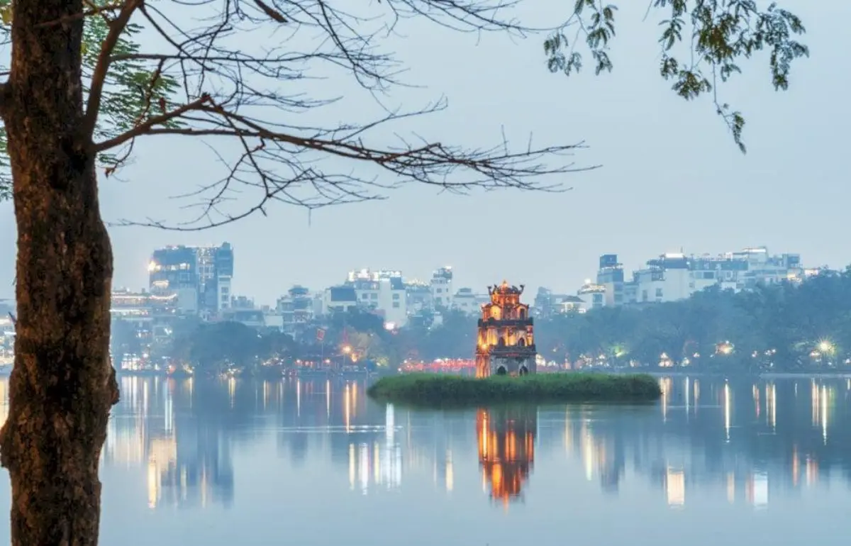 Hoan Kiem Lake