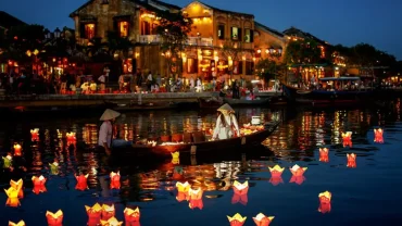 hoi-an-lantern-river-night