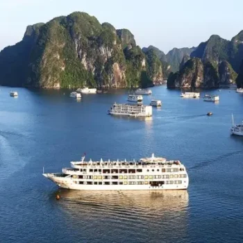 starlight-cruise-halong-bay